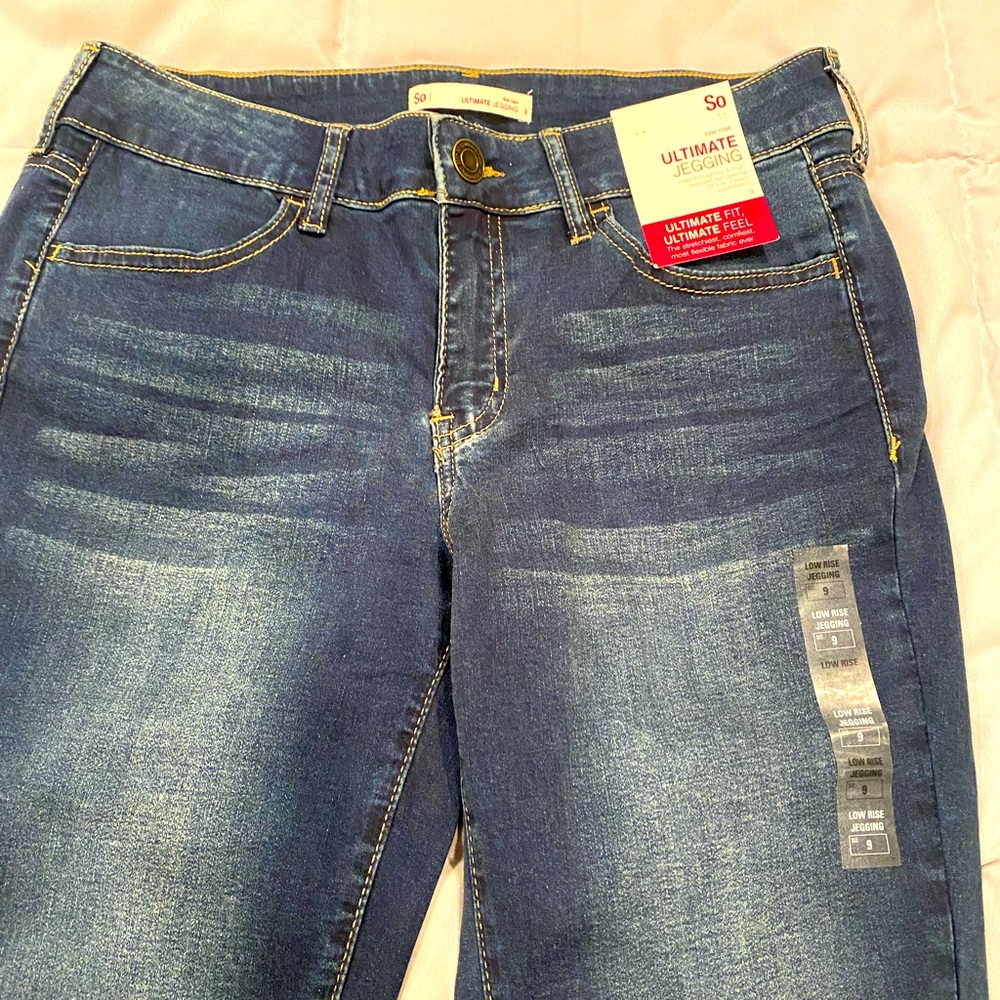 Kohl’s SO Jeggings - Juniors Size 9.  Brand new with tags still on.